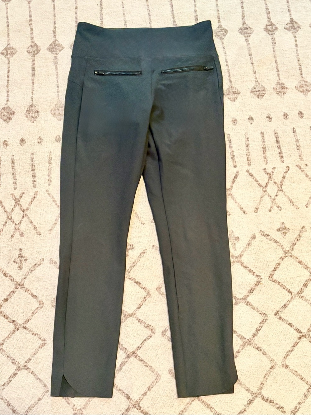 Athleta Gray High Rise Zip Pocket Ankle Leggings XS